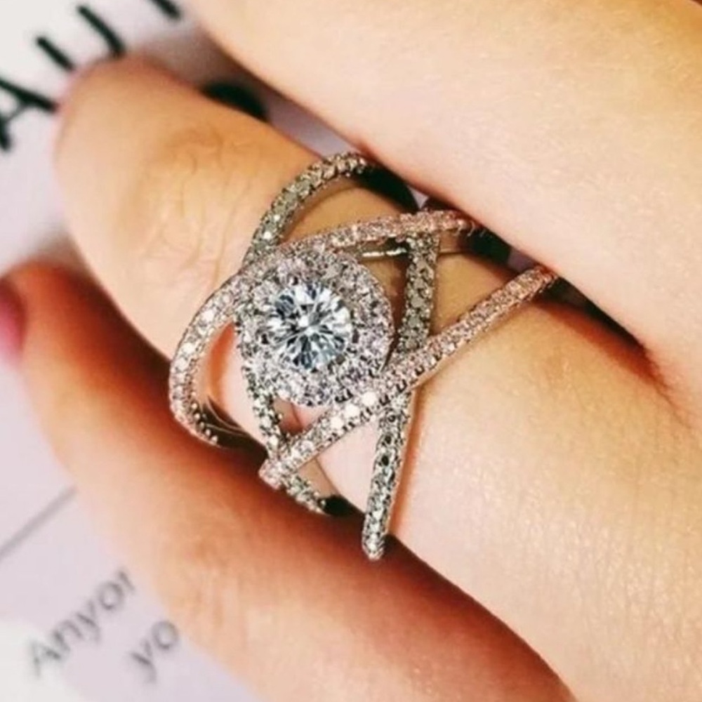 NEW 925 STERLING SILVER ROSE GOLD DIAMOND RING, CUTE RING, SHINY RING. - Picture 2 of 7